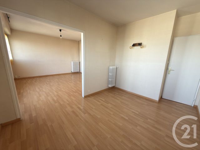 Appartement F3 &agrave; louer - 3 pi&egrave;ces - 67,83 m2 - Le Mans - 72 - PAYS-DE-LOIRE