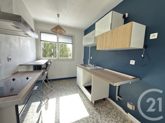 Appartement F3 &agrave; louer - 3 pi&egrave;ces - 67,83 m2 - Le Mans - 72 - PAYS-DE-LOIRE