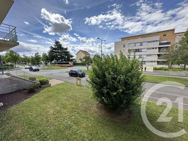 Appartement F3 &agrave; louer - 3 pi&egrave;ces - 68,57 m2 - Coulaines - 72 - PAYS-DE-LOIRE