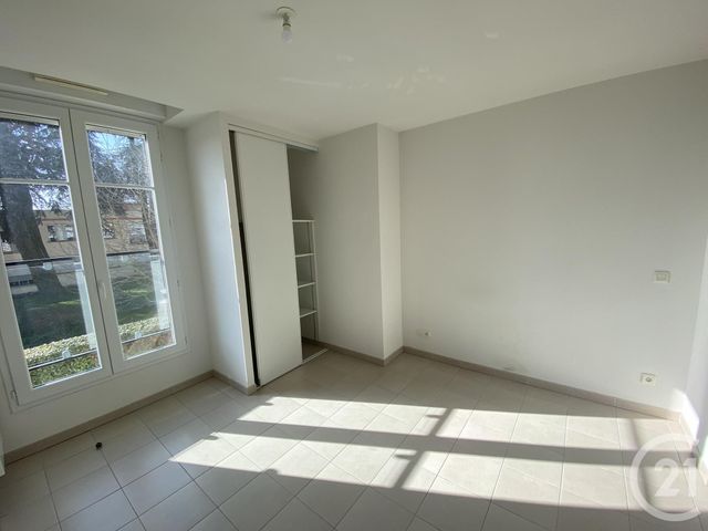 Appartement F3 &agrave; louer - 3 pi&egrave;ces - 59,44 m2 - Le Mans - 72 - PAYS-DE-LOIRE
