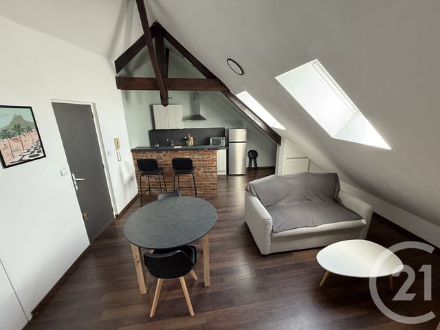 Appartement T2 &agrave; louer - 2 pi&egrave;ces - 25,68 m2 - Le Mans - 72 - PAYS-DE-LOIRE