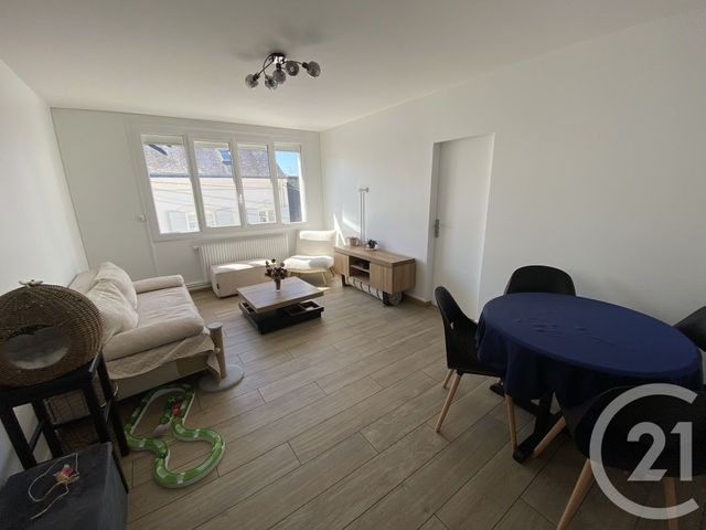 Appartement T3 &agrave; louer - 3 pi&egrave;ces - 61,69 m2 - Le Mans - 72 - PAYS-DE-LOIRE