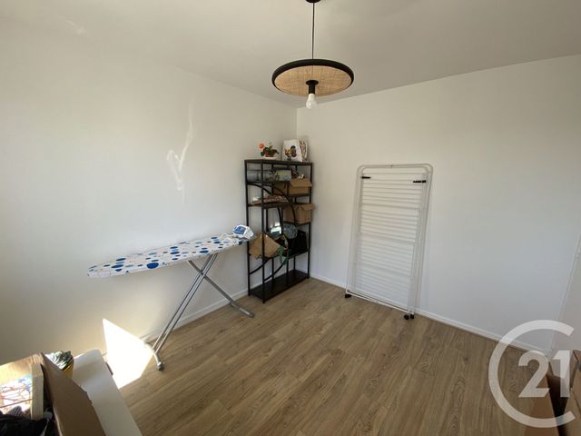 Appartement T3 &agrave; louer - 3 pi&egrave;ces - 61,69 m2 - Le Mans - 72 - PAYS-DE-LOIRE