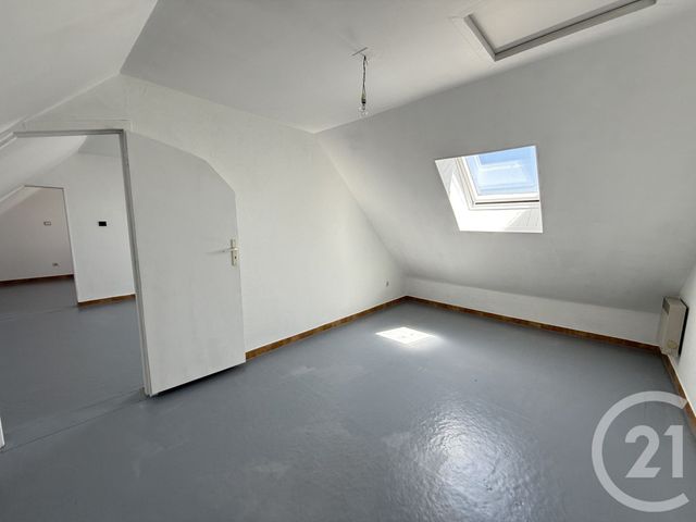 Appartement T4 &agrave; louer - 5 pi&egrave;ces - 101,94 m2 - Le Mans - 72 - PAYS-DE-LOIRE
