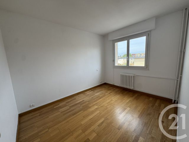 Appartement T3 &agrave; louer - 3 pi&egrave;ces - 79,74 m2 - Le Mans - 72 - PAYS-DE-LOIRE