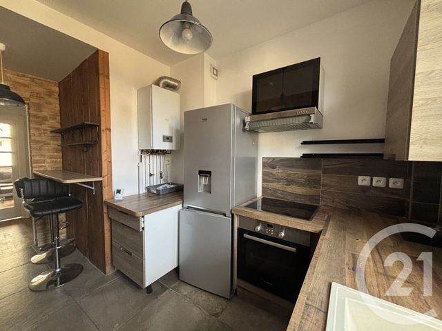 Appartement T3 &agrave; louer - 3 pi&egrave;ces - 78,05 m2 - Le Mans - 72 - PAYS-DE-LOIRE