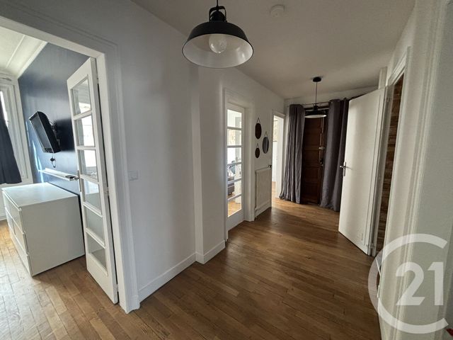 Appartement T3 &agrave; louer - 3 pi&egrave;ces - 78,05 m2 - Le Mans - 72 - PAYS-DE-LOIRE
