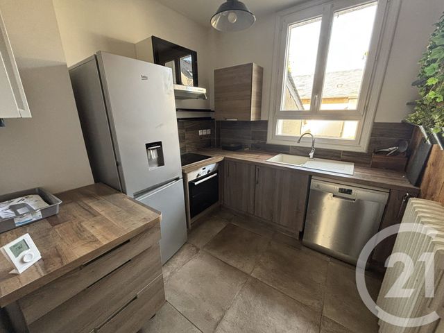 Appartement T3 &agrave; louer - 3 pi&egrave;ces - 78,05 m2 - Le Mans - 72 - PAYS-DE-LOIRE