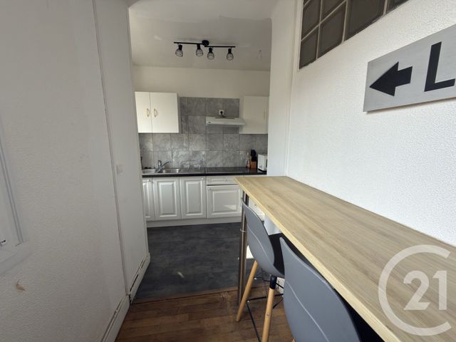 Appartement T5 &agrave; louer - 5 pi&egrave;ces - 114,36 m2 - Le Mans - 72 - PAYS-DE-LOIRE