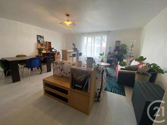 Appartement F4 &agrave; louer - 4 pi&egrave;ces - 98,26 m2 - Le Mans - 72 - PAYS-DE-LOIRE