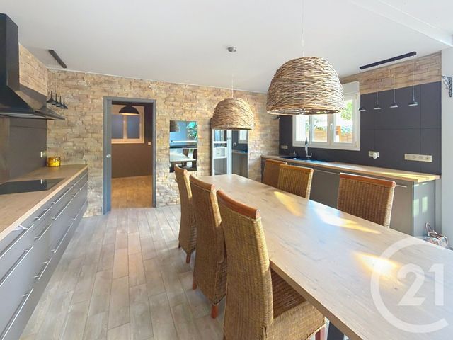 Maison &agrave; vendre - 7 pi&egrave;ces - 289,64 m2 - St Saturnin - 72 - PAYS-DE-LOIRE
